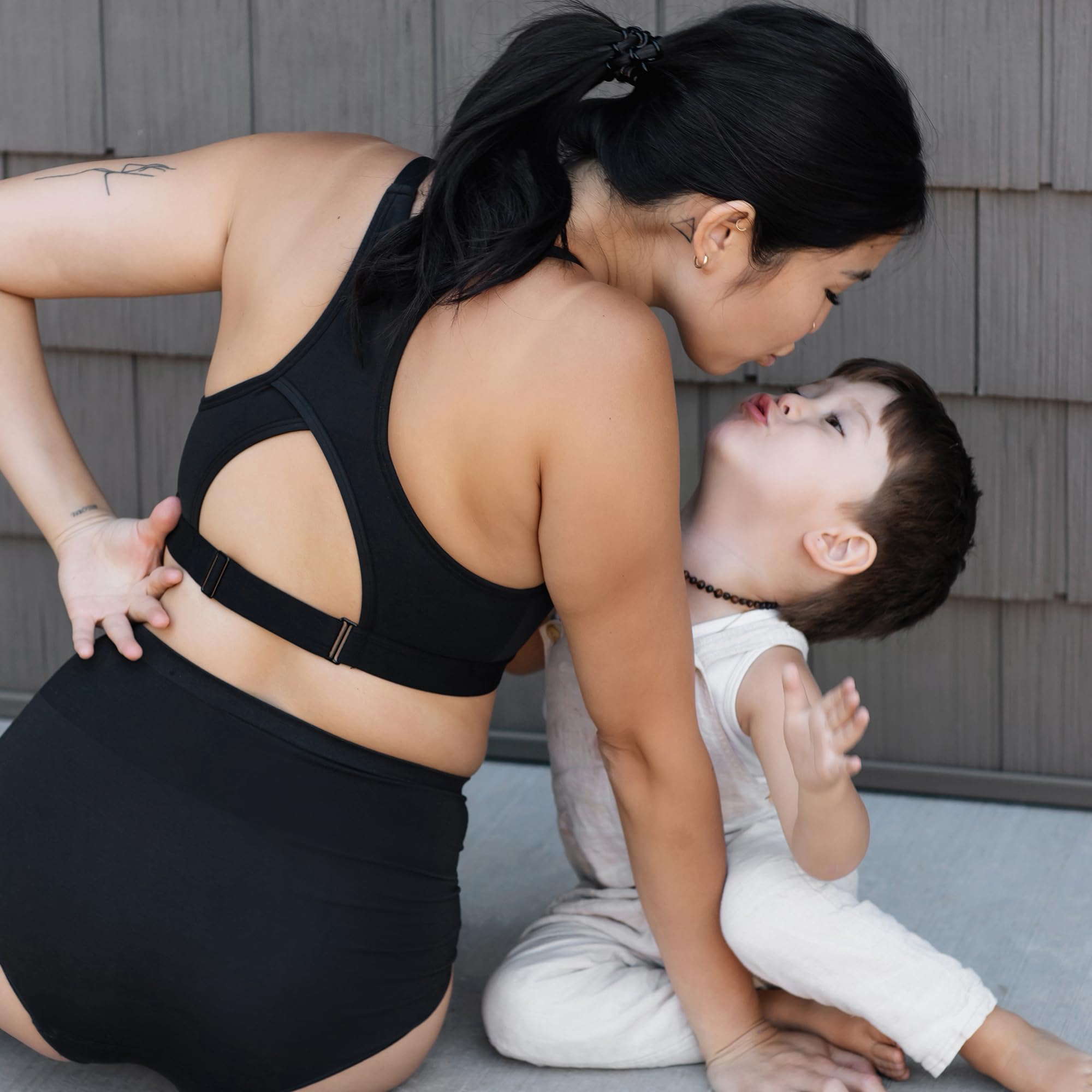 Bravado Designs Women&