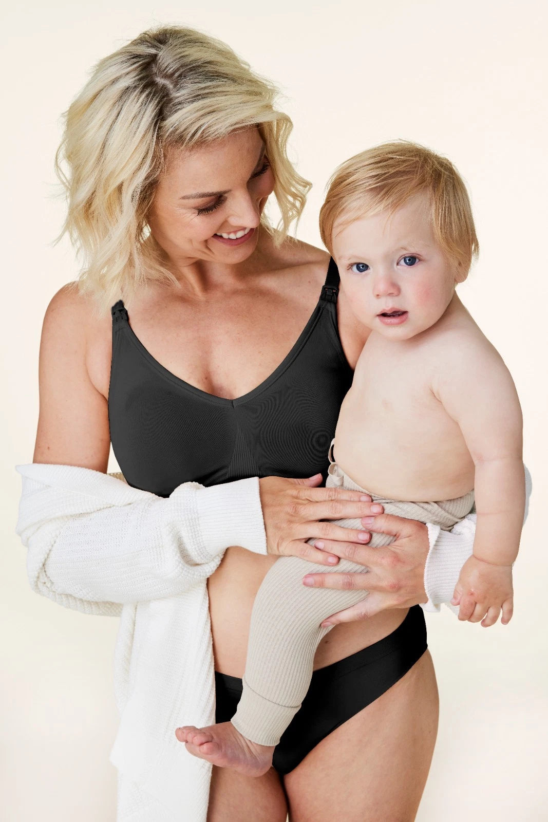 Bravado Body Silk Seamless Nursing Wire Free Maternity Bra (Black 1401)