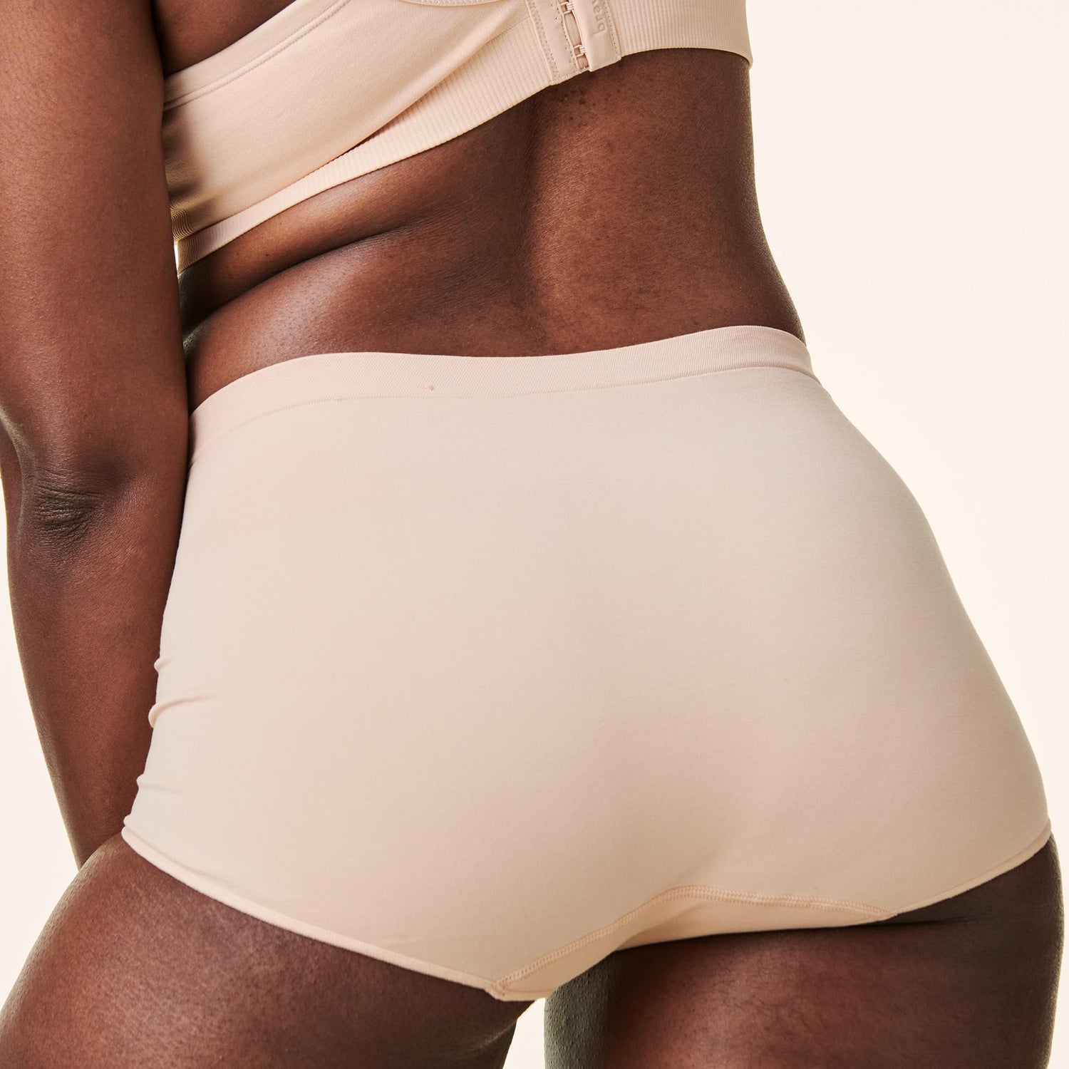 Bravado Designs Women&